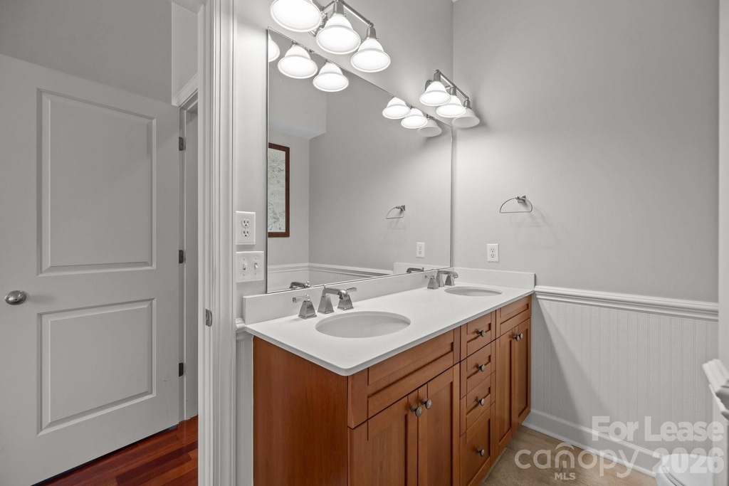 1903 Kenilworth Avenue - Photo 7