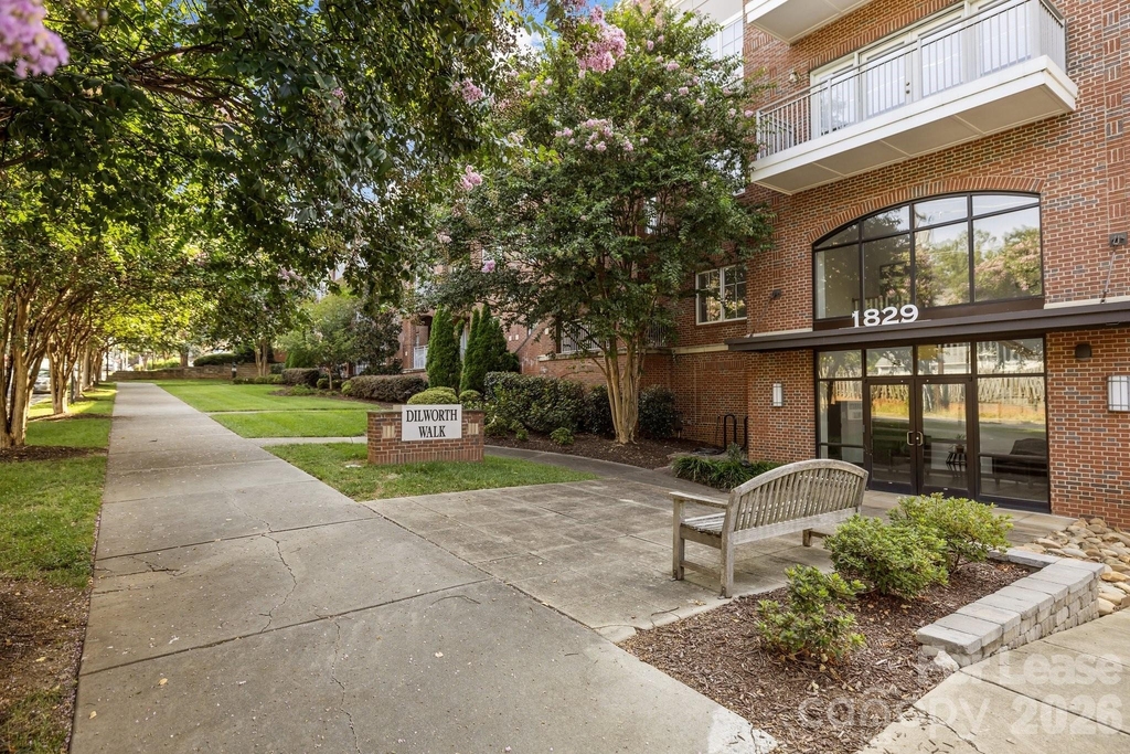 1903 Kenilworth Avenue - Photo 32