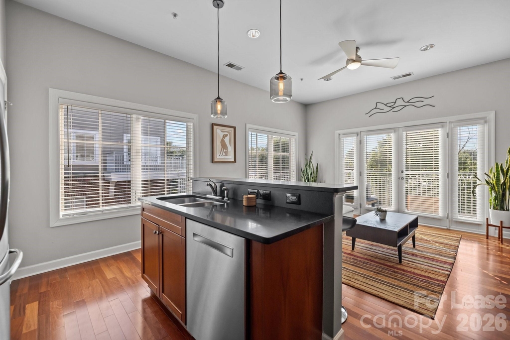 1903 Kenilworth Avenue - Photo 18