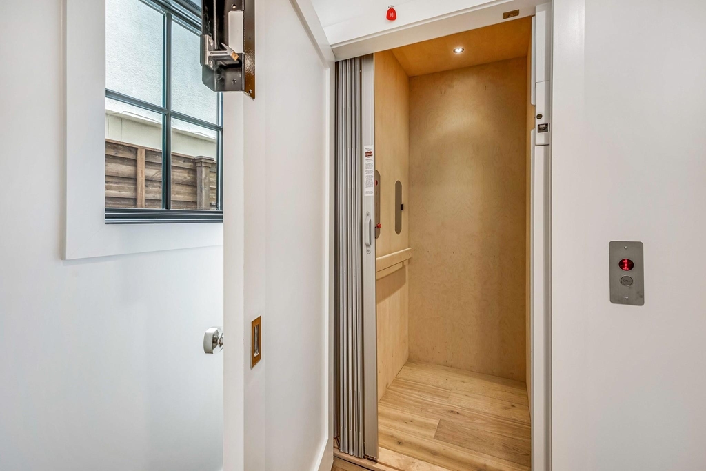 3428 Daniel Avenue - Photo 5