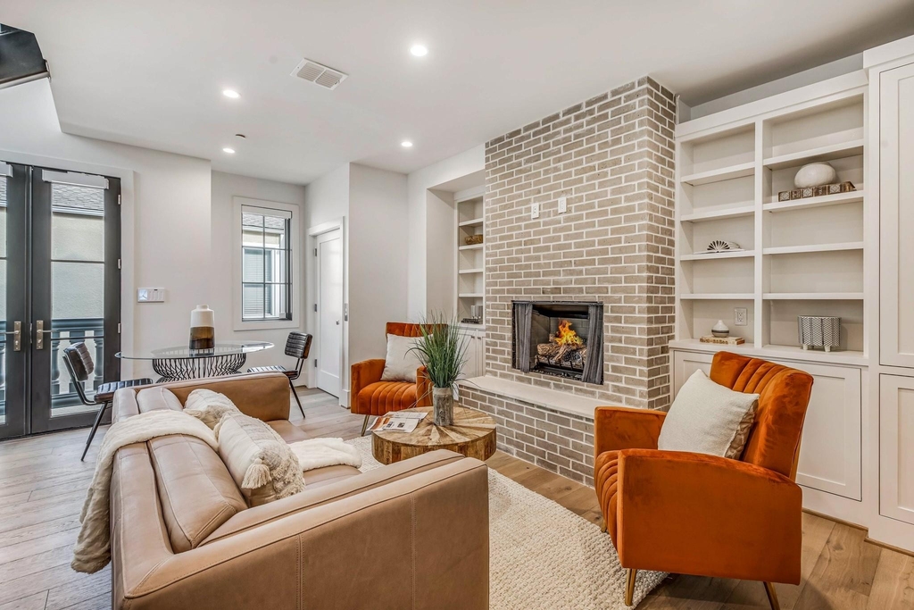 3428 Daniel Avenue - Photo 7