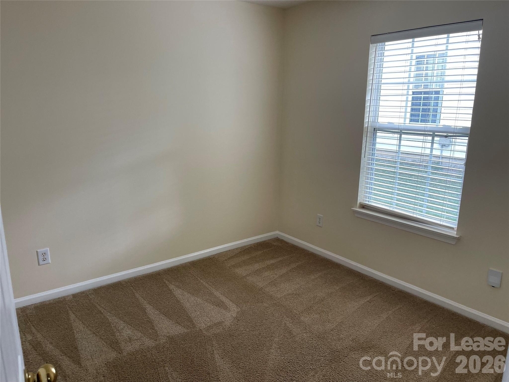11624 Larix Drive - Photo 16