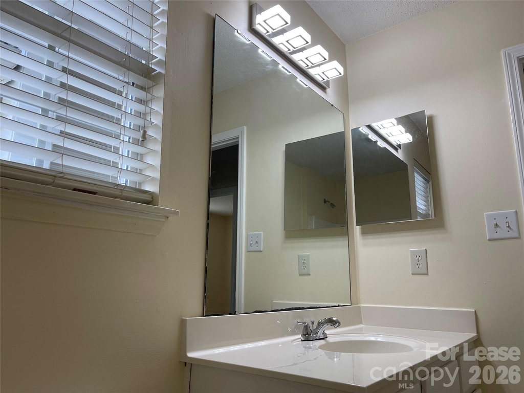 11624 Larix Drive - Photo 13