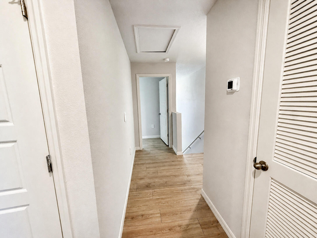 8172 Cobblestone Drive - Photo 12