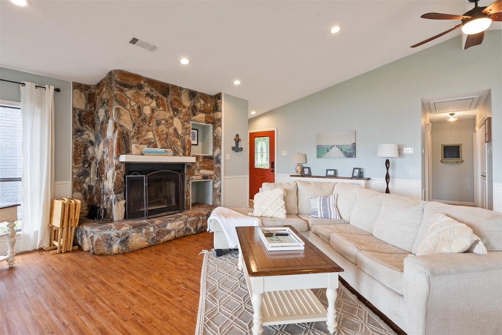 124 Harbor Drive - Photo 5