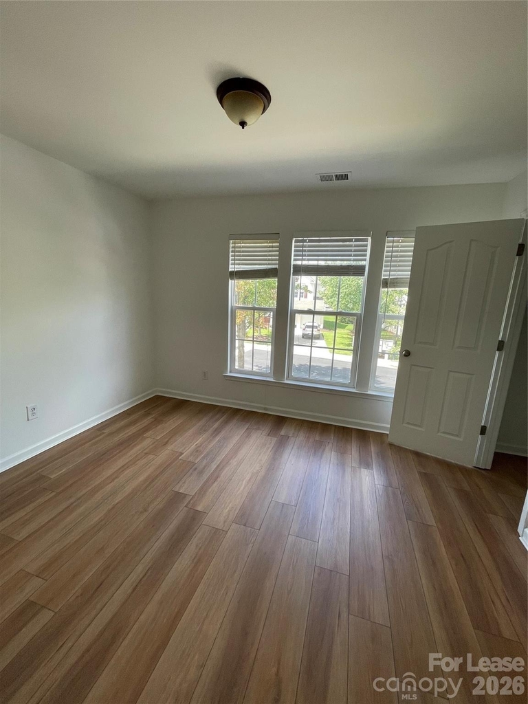 9033 Mcalwaine Preserve Avenue - Photo 18
