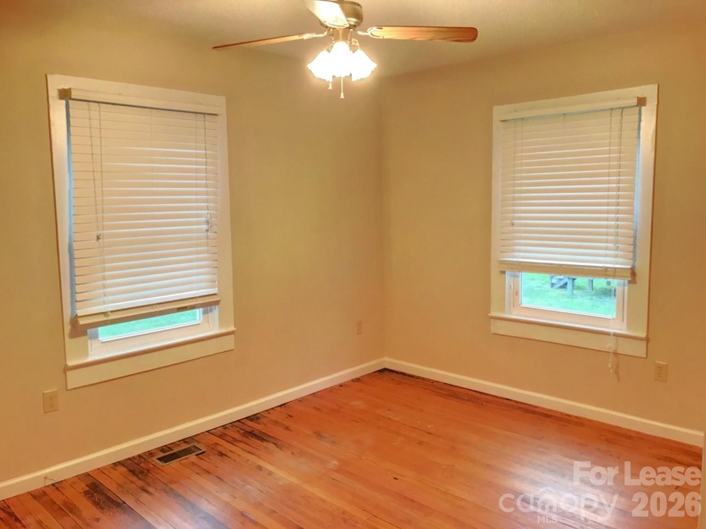 1373 Mount Ulla Highway - Photo 5