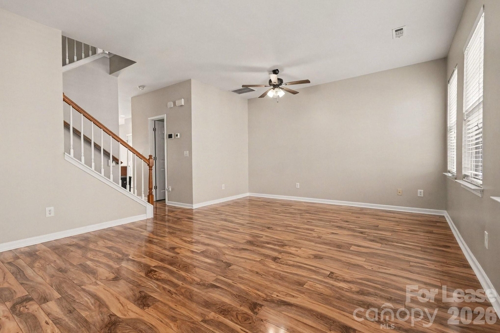 2029 Kegsworth Drive - Photo 3