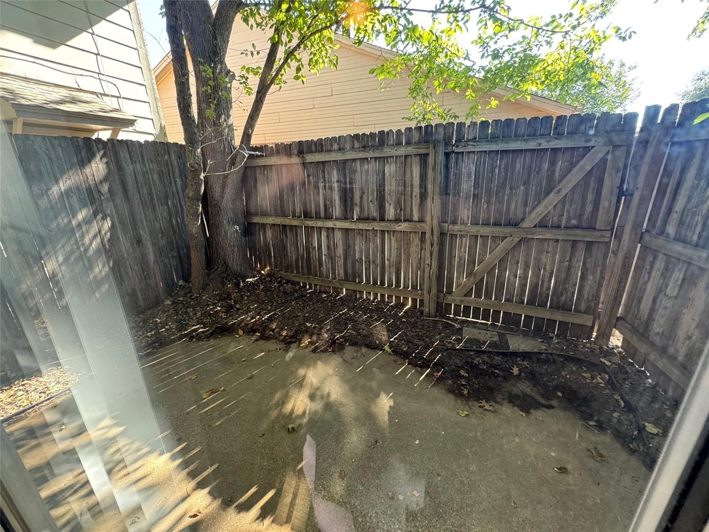 3514 Smith Barry Road - Photo 15