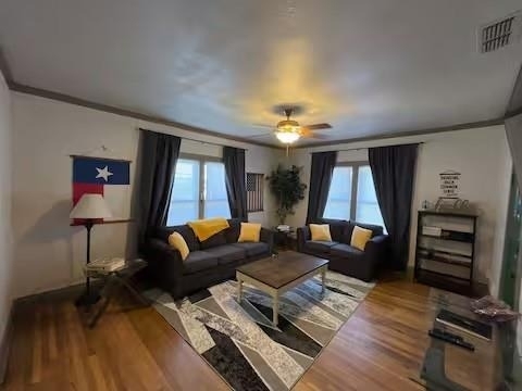 1426 Cedar Street - Photo 1