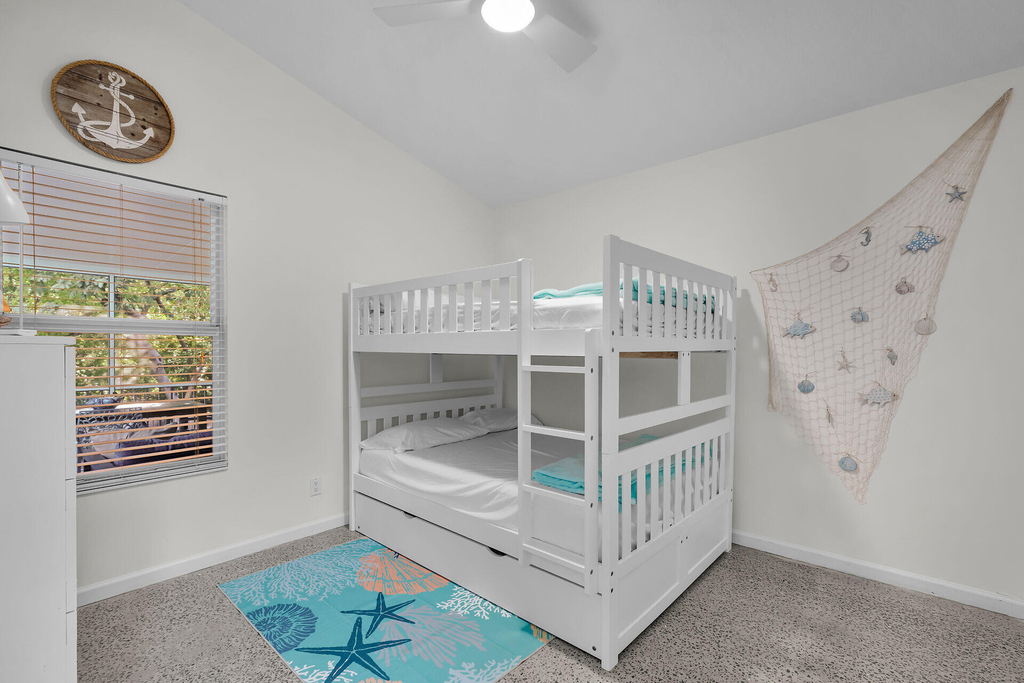 150 Sunshine Boulevard - Photo 14