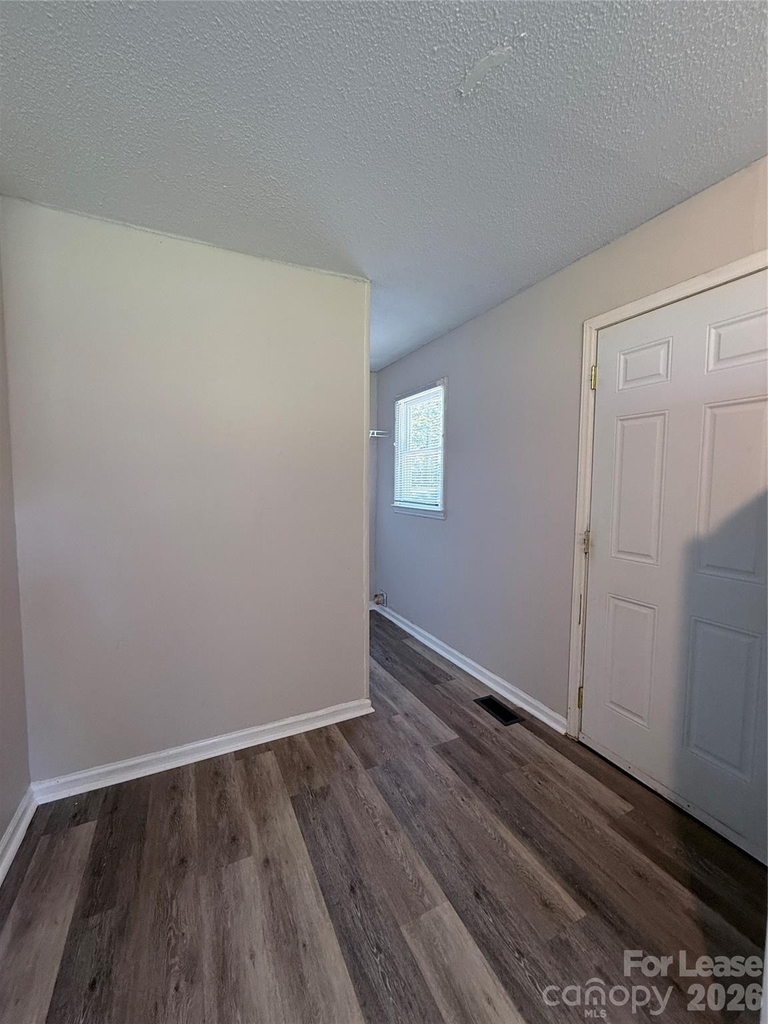 117 Peaceful Plains Lane - Photo 4
