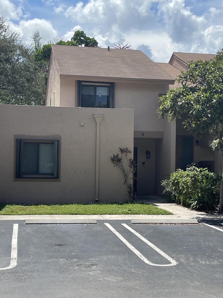 6 Chestnut Circle - Photo 1