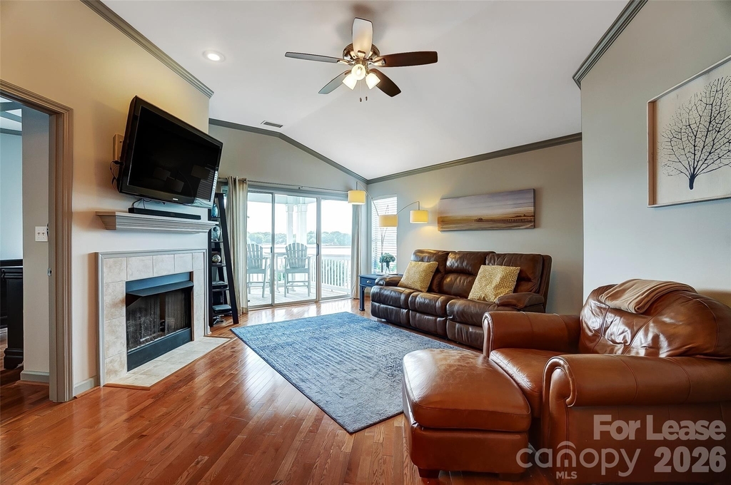 1339 Torrence Circle - Photo 5