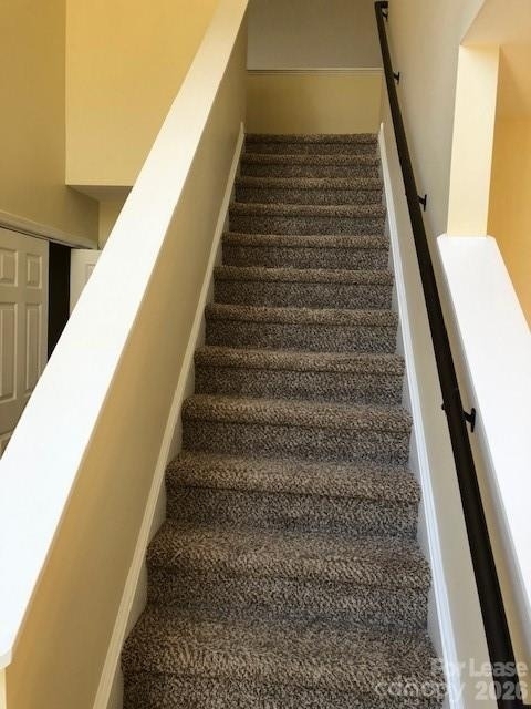 1530 Standish Drive - Photo 9