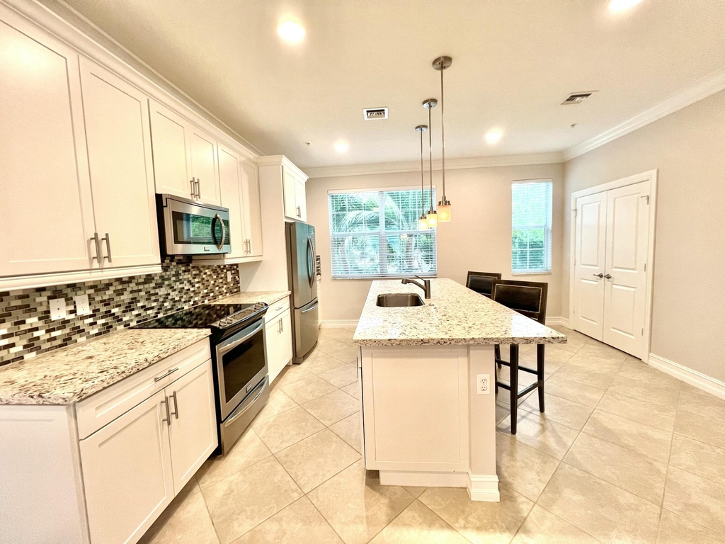 224 S Federal Highway - Photo 12