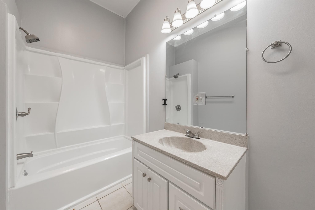 401 S Anglin Street - Photo 14