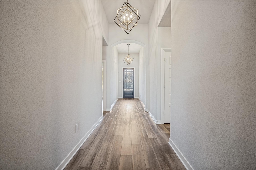 817 Nuthatch Court - Photo 3