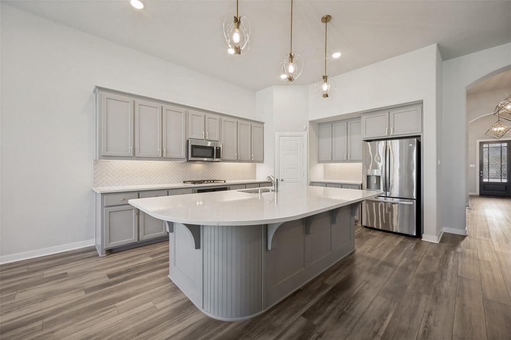 817 Nuthatch Court - Photo 8