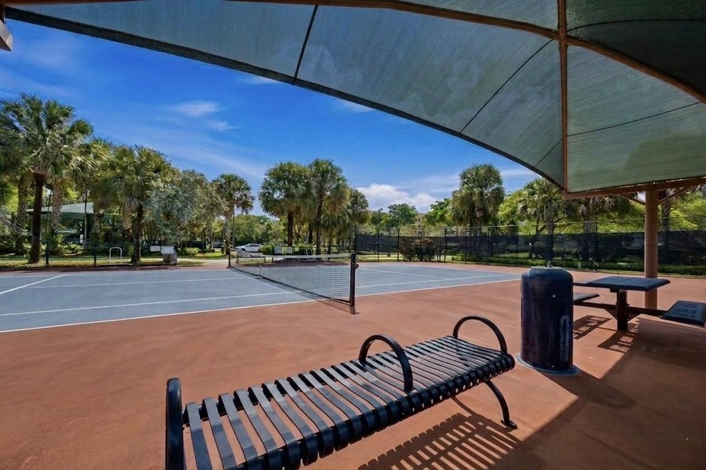 3500 Oaks Clubhouse Drive - Photo 29