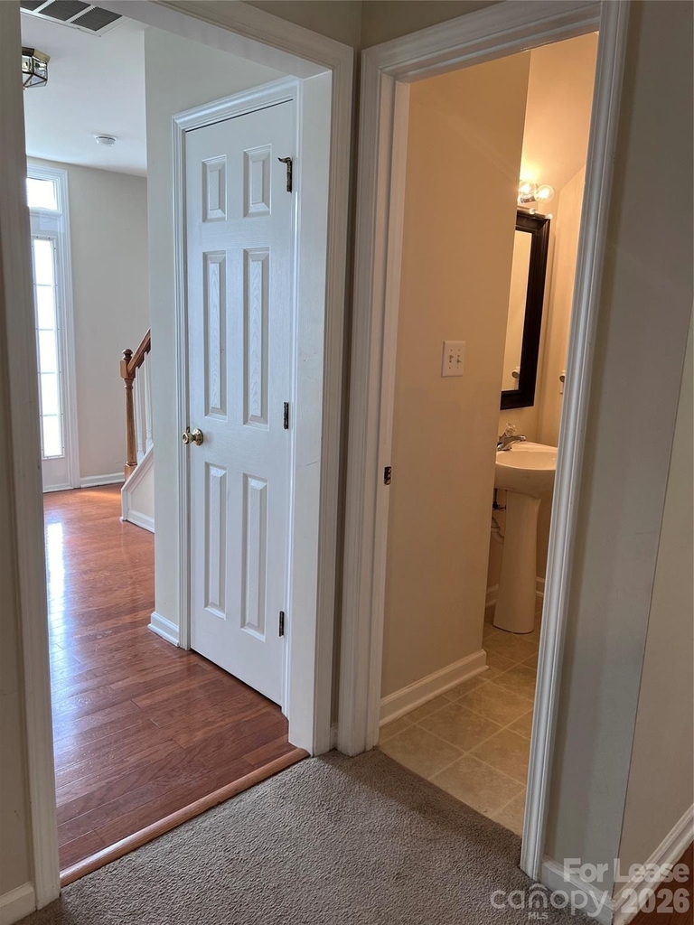 2340 Wexford Way - Photo 29