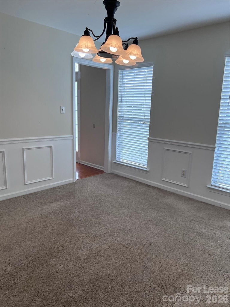 2340 Wexford Way - Photo 19