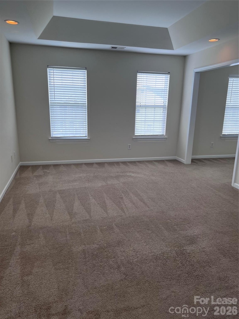 2340 Wexford Way - Photo 6