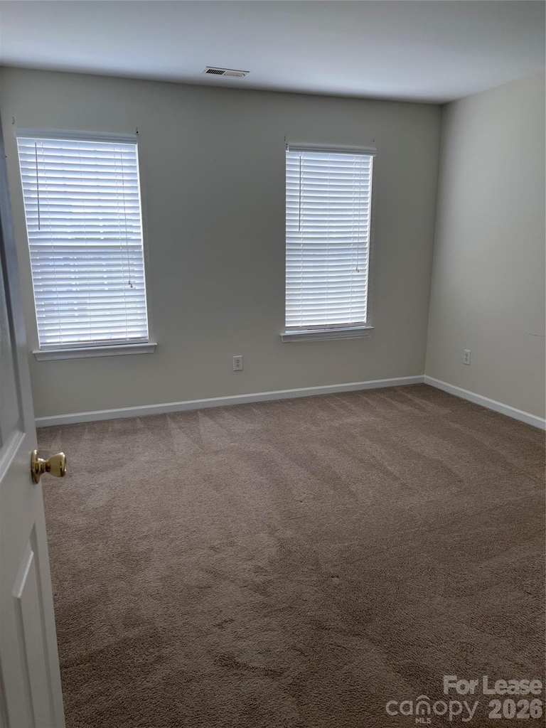 2340 Wexford Way - Photo 14