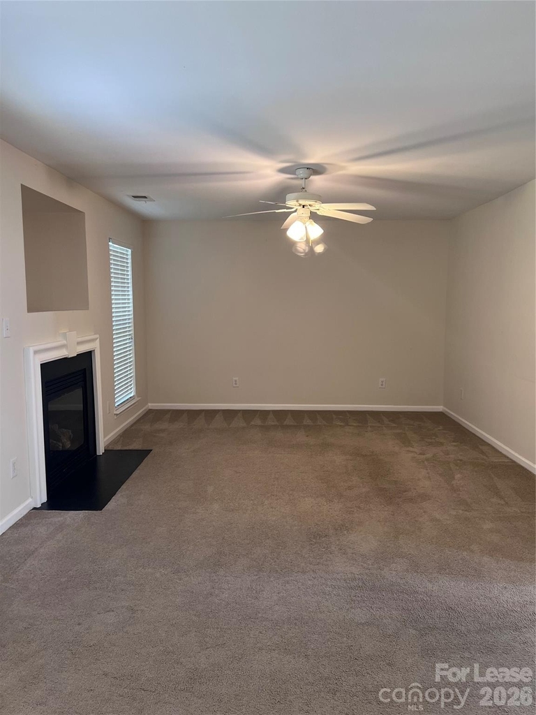 2340 Wexford Way - Photo 27