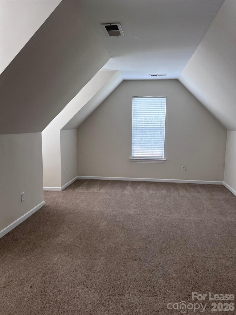 2340 Wexford Way - Photo 13