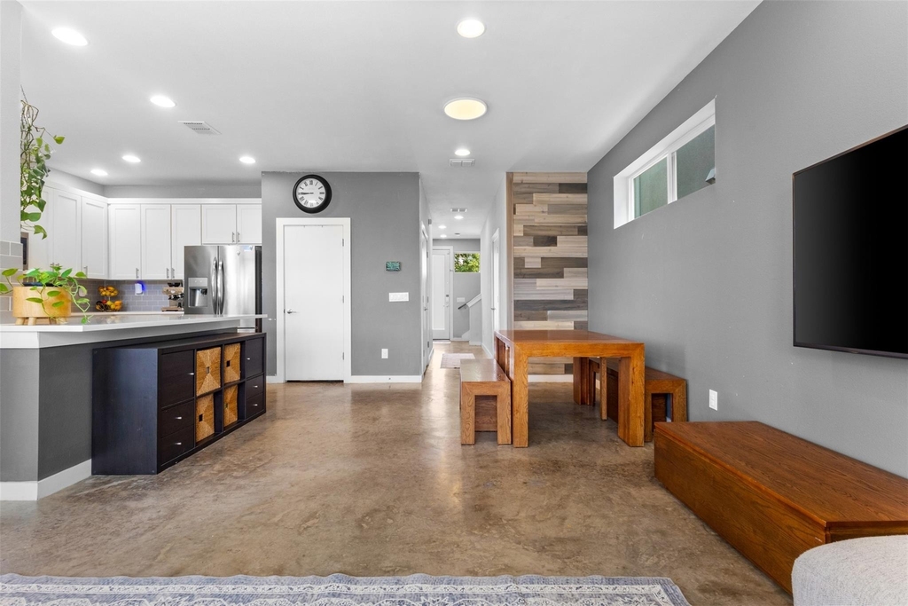 1011 Gallivant Lane - Photo 7