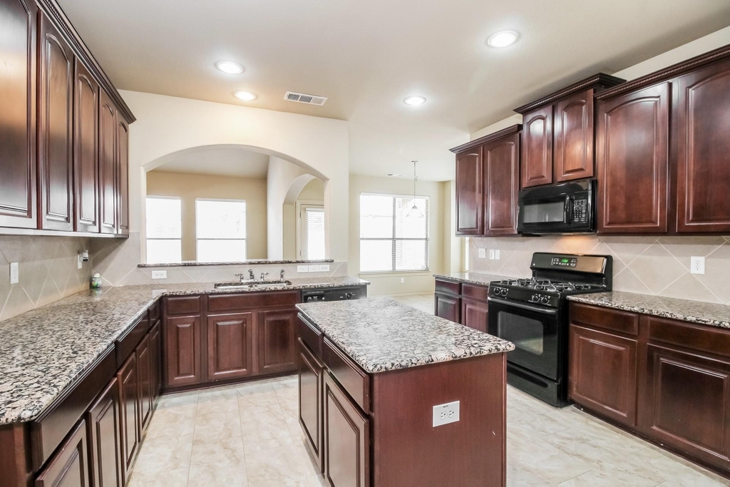 12832 Travers Trail - Photo 7