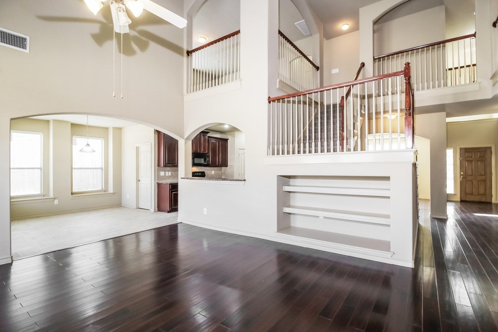 12832 Travers Trail - Photo 9