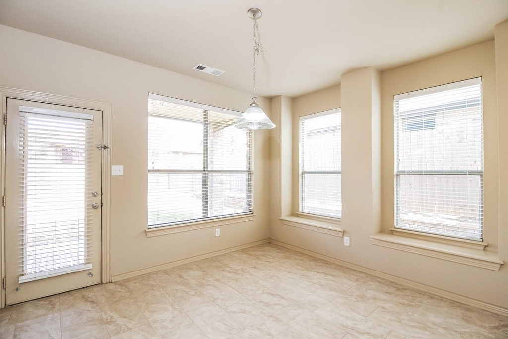 12832 Travers Trail - Photo 6