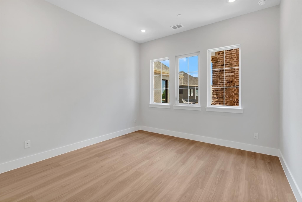 4345 Newman Boulevard - Photo 17