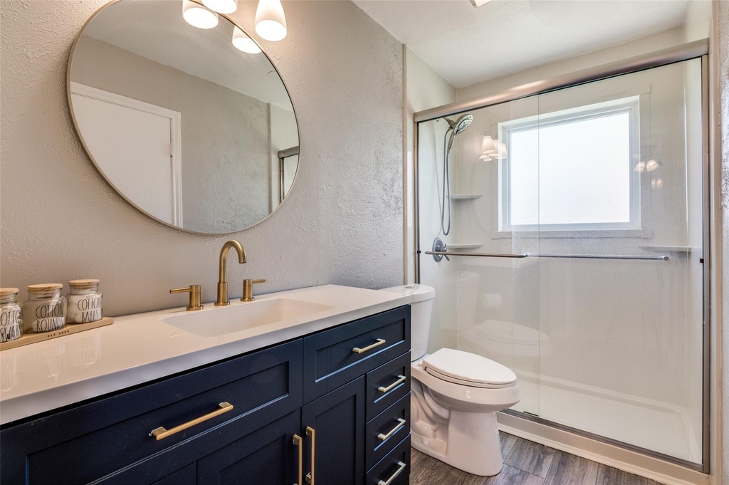 501 Sunrise Drive - Photo 4