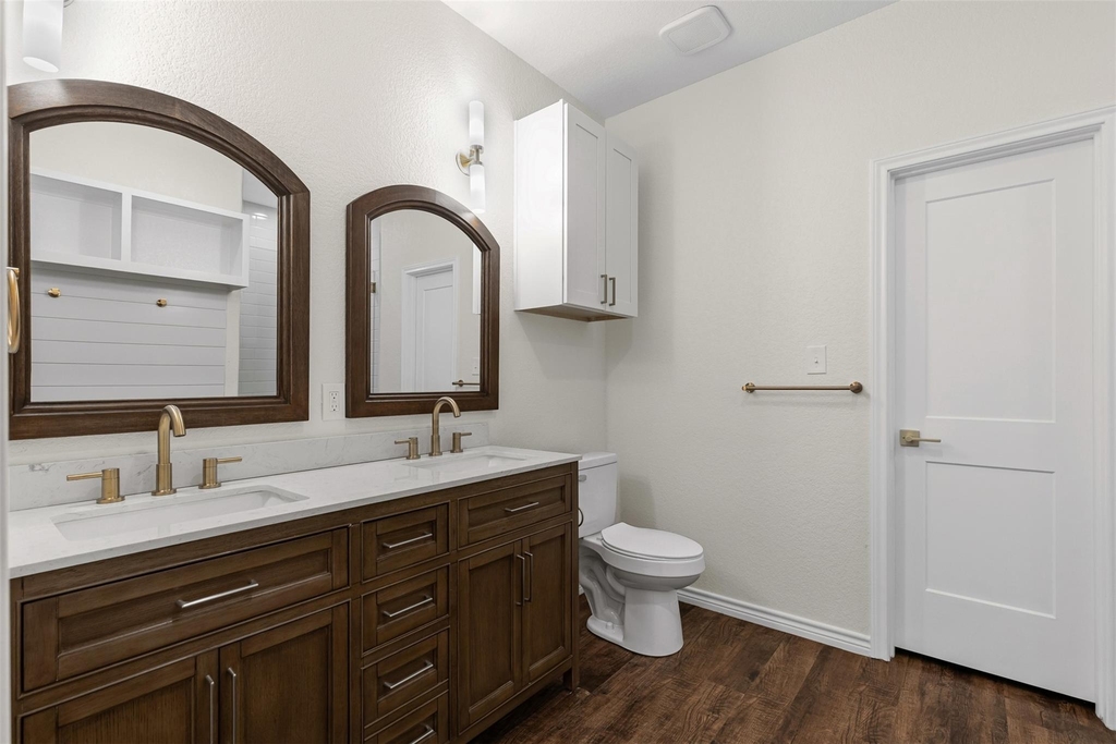 5623 Barkridge Drive - Photo 21