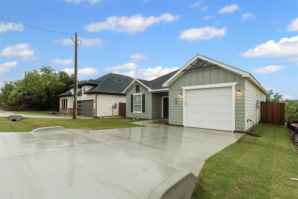 5623 Barkridge Drive - Photo 32