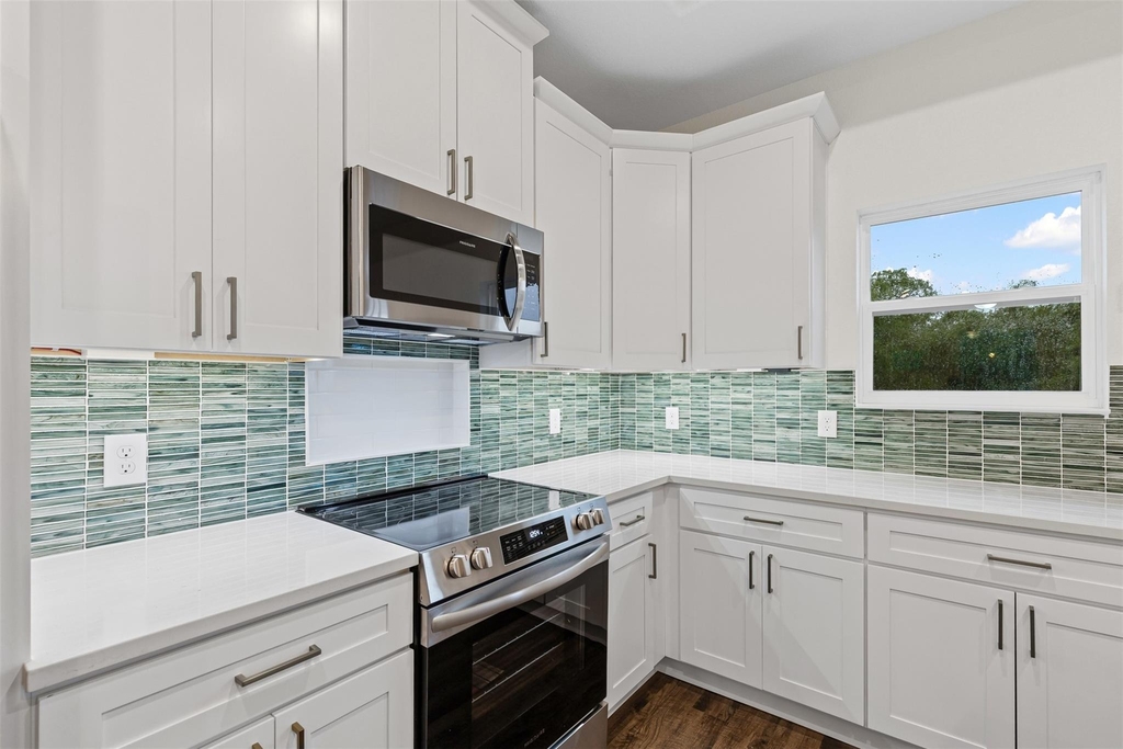 5623 Barkridge Drive - Photo 13