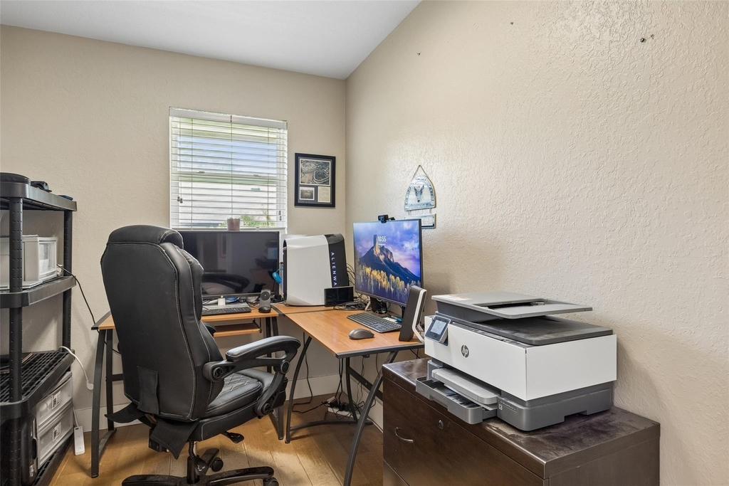 1203 Oakwood Trail - Photo 19