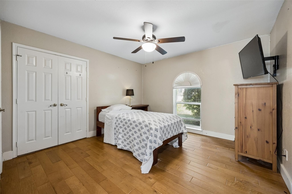 1203 Oakwood Trail - Photo 16
