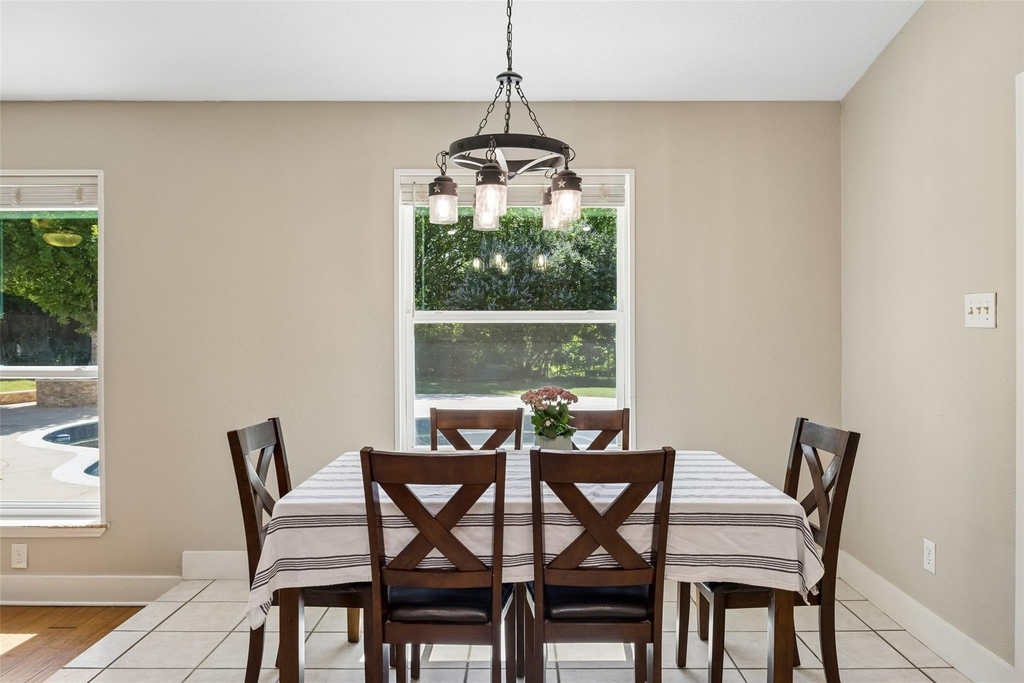 1203 Oakwood Trail - Photo 6