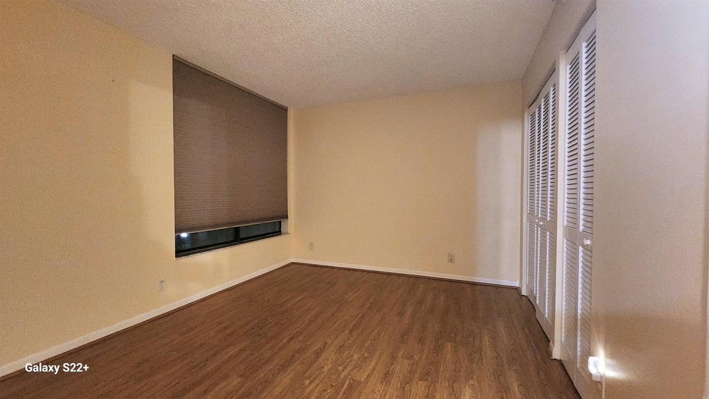 17 Royal Palm Way - Photo 16