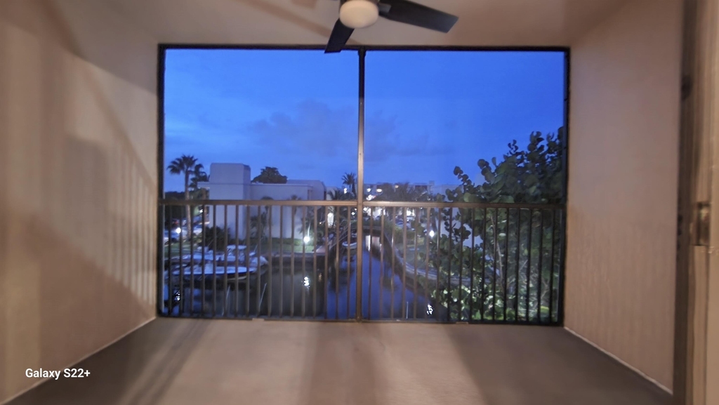 17 Royal Palm Way - Photo 9