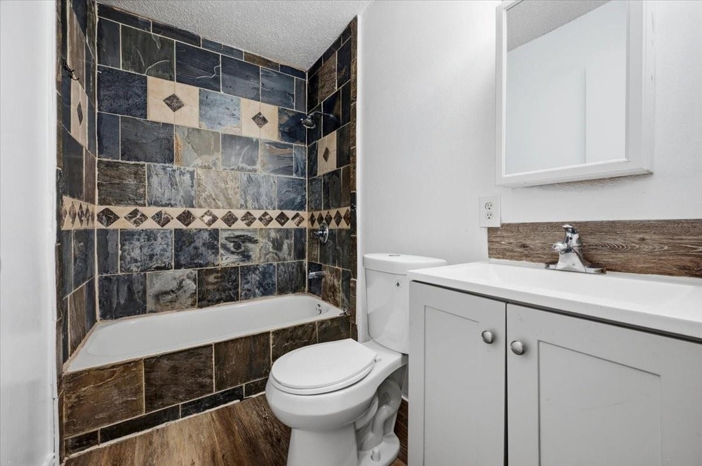 104 Parker Street - Photo 19