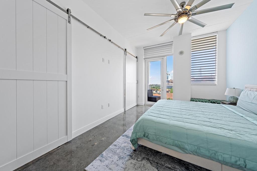 1617 N Flagler Drive - Photo 2