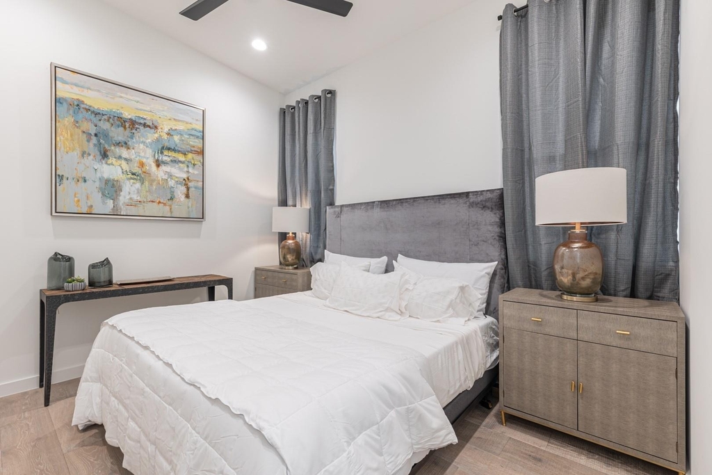 4202 Bonham Street - Photo 21
