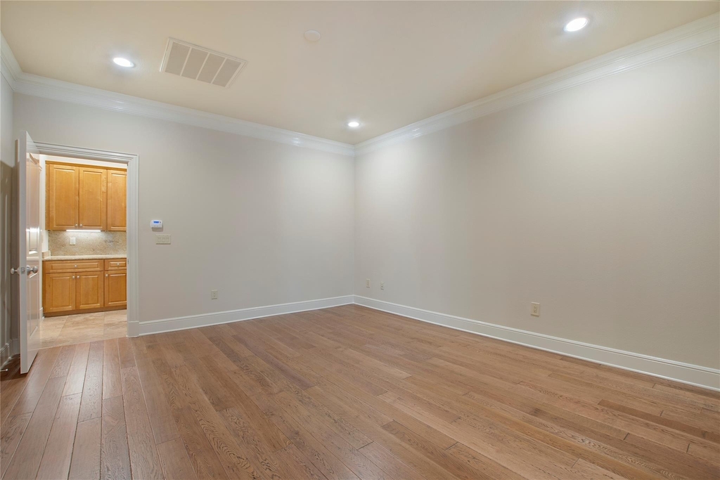 6505 Bandera Avenue - Photo 5