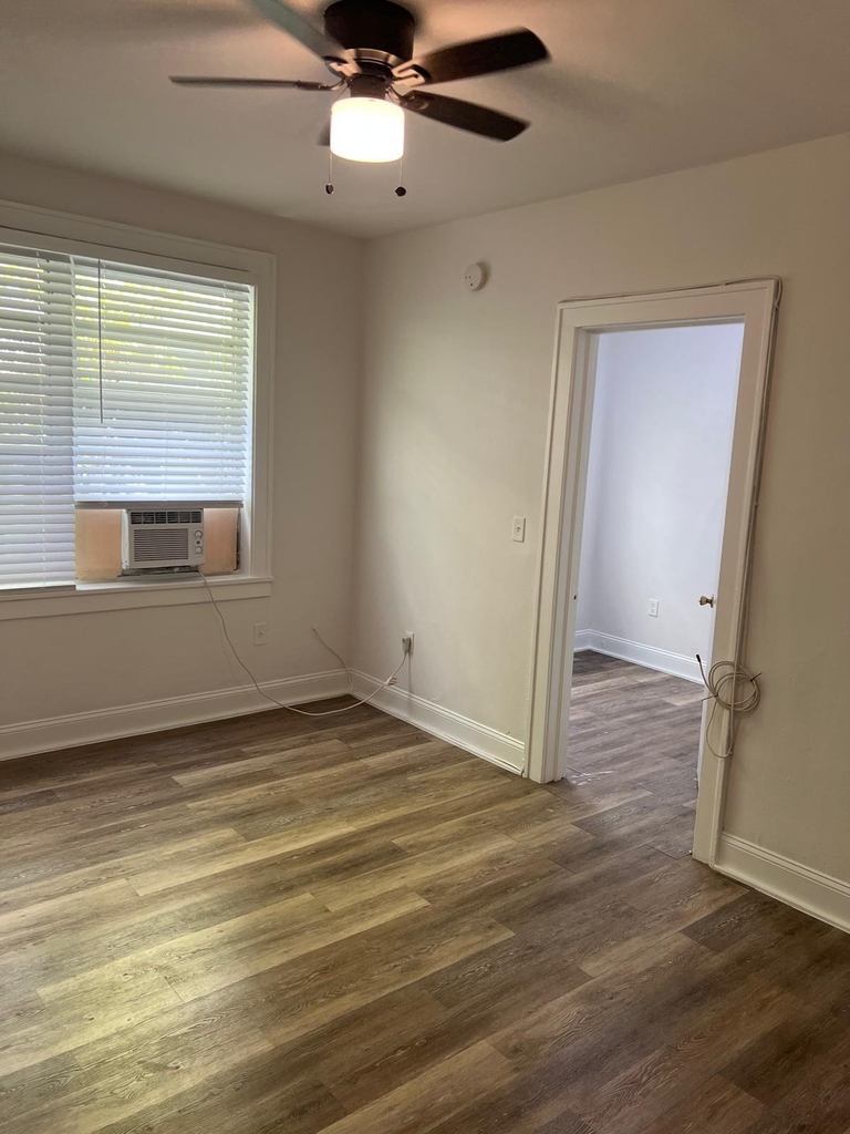102 Menores Avenue - Photo 6
