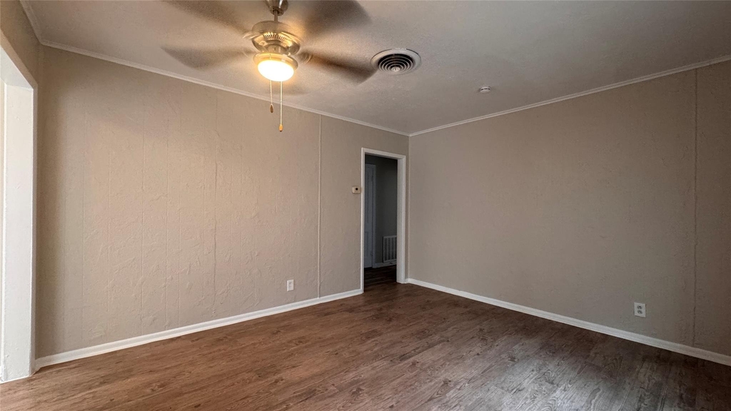 8445 Tackett Street - Photo 4